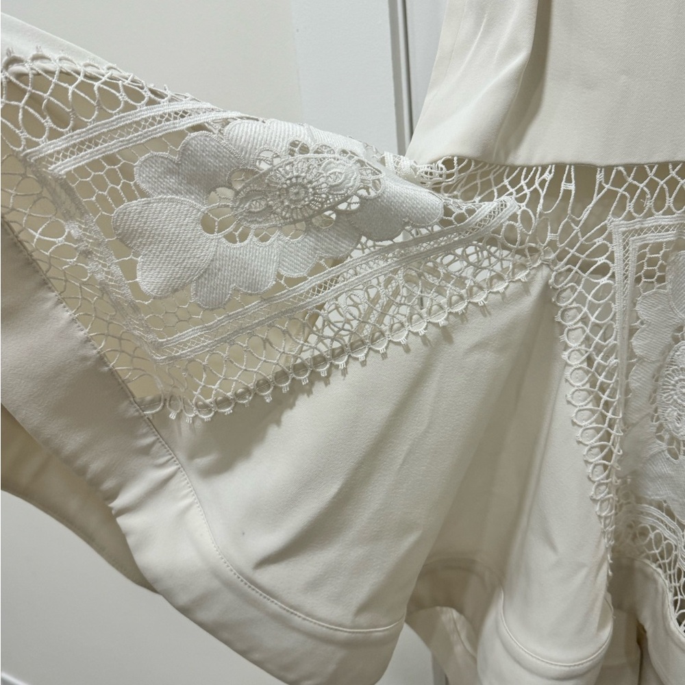 Revolve Bronx and Banco size 2 US Elegant Cream Lace Dress - Picture 4 of 7